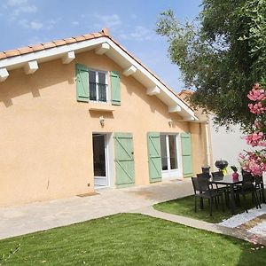 Villa à 2 Chambres à Coucher
