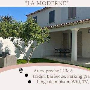 La Moderne Villa Proche Luma