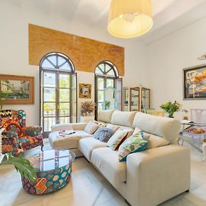 Charming 2 Bedroom Boutique Triplex Apartment With Private Terrace At Seville City Center By Ocityzen