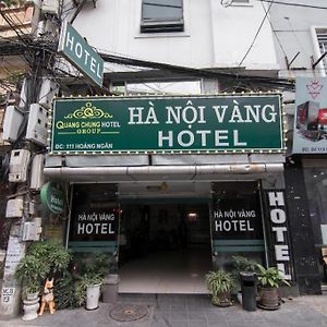 RedDoorz near Le Van Luong Street