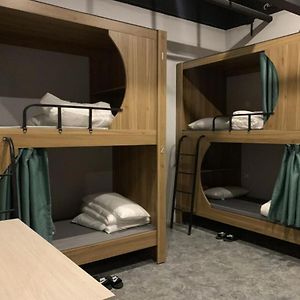 Chambre Juste Pour Hommes Dortoir
