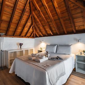 Tuguest Santa Ana Apartment