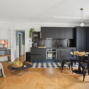 Magnifique Appartement Au Coeur Du Xviiieme