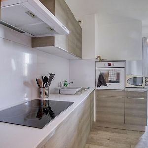 Appartement à 2 Chambres à Coucher