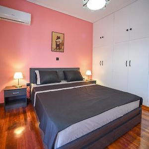 Modern Apartment By Athens' Center