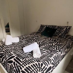 Lovely Rooms En Piso Compartido