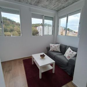 Appartement à 3 Chambres à Coucher