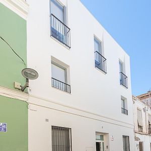 Appartement à 3 Chambres à Coucher