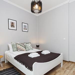 Two Bedroom Apartment - Rzeszowska 4