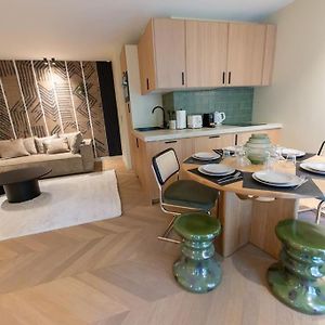 Appartement à 2 Chambres à Coucher