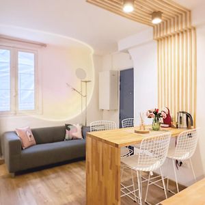 Appartement à 2 Chambres à Coucher