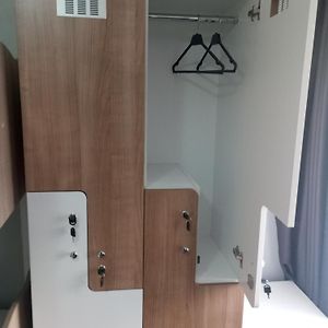 Chambre Juste Pour Femmes Dortoir
