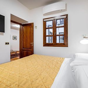 Florence Old Town Apartment