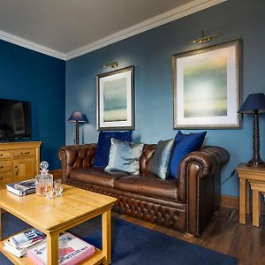 Blackfriars Residence - Beautiful Home