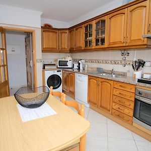 Apartamento T2 Em Condominio Fechado.