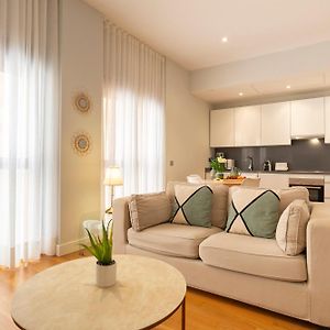 Souviron & Old Town By Ele Apartments