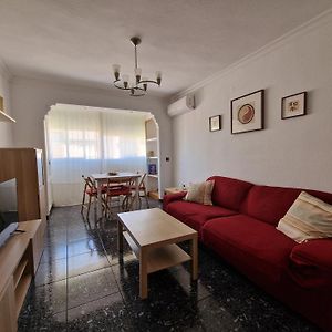 Appartement à 3 Chambres à Coucher