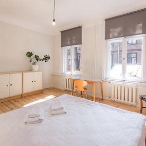 Appartement à 2 Chambres à Coucher