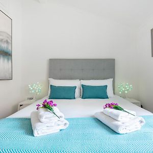 Perfect Location 2Bed 2Bath Apt Central London