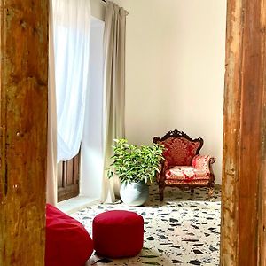 Appartement à 3 Chambres à Coucher