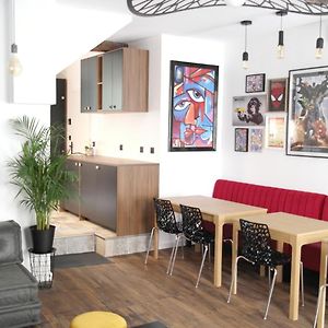 Et Pop Et Chic, La Maison !
