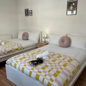 Lovely Rooms In Camden Town-Central London