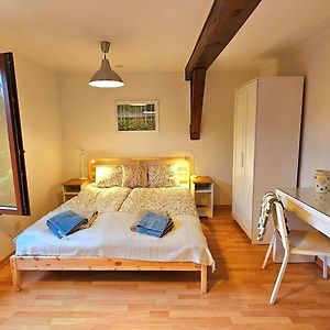 Park Apartment