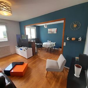 Appartement à 2 Chambres à Coucher
