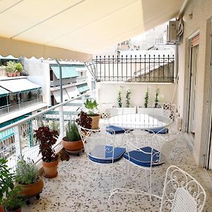 Chic 4Th Floor Apt, Large Balcony, Cinema View