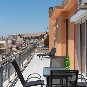 Liv - Sunny Penthouse Near Acropolis