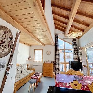 Appartement à 2 Chambres à Coucher