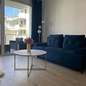 Elisabeth Residence Blue With Parking