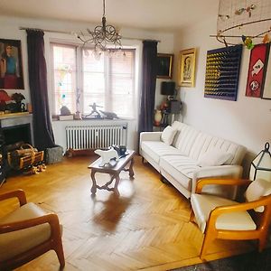 Appartement à 2 Chambres à Coucher