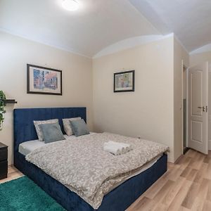 Comfy & Homy Vibe Apartment In The Heart Of Budapest