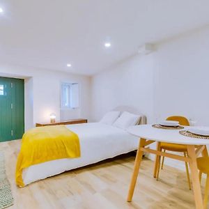 Graceful Studio Apartment G16