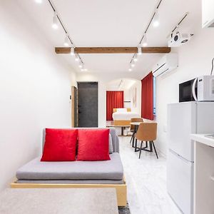 Appartement à 2 Chambres à Coucher