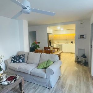 Appartement à 3 Chambres à Coucher