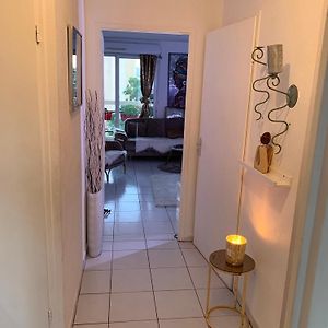 Appartement à 2 Chambres à Coucher