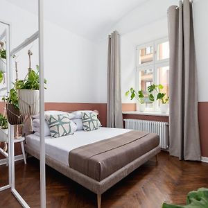 Appartement à 2 Chambres à Coucher