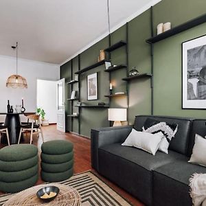 Appartement à 2 Chambres à Coucher