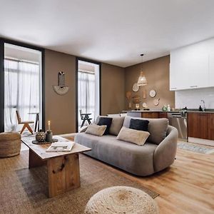 Appartement à 3 Chambres à Coucher