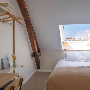Chambre Confortable Lit King-Size