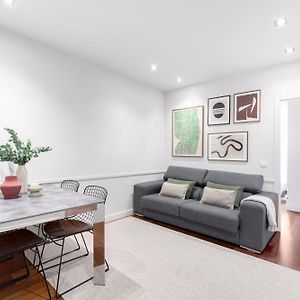 Appartement à 2 Chambres à Coucher