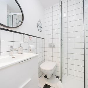 Appartement à 3 Chambres à Coucher