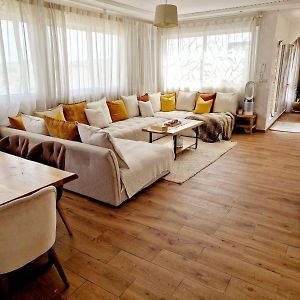 Appartement 250m2 avec grande terasse sans vis à vis ensoleillé