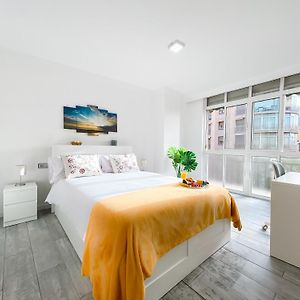 3 Rooms Y 3 Baths Y Aparcamiento Catedral Malaga