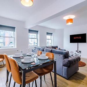#6 - Vibrant Apartment In City Centre - Sleeps 7 - Exclusive Offers At A-Kapartments