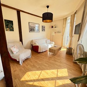 Appartement à 3 Chambres à Coucher