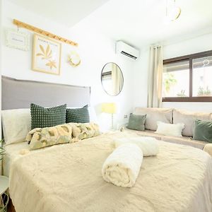 Estudio Con Parking Teatinos Malaga Living