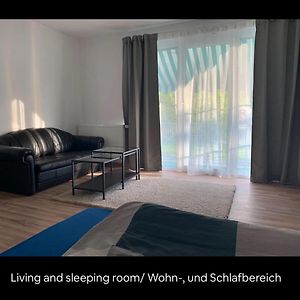 Appartement à 3 Chambres à Coucher